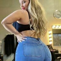 @taapseepannuji's avatar